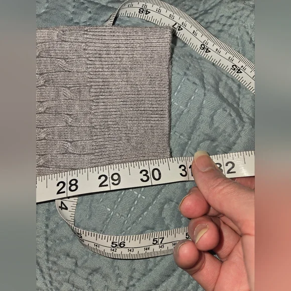 Daisy Women's 2X Gray Knit Sweater and Pants Set - Picture 13 of 15